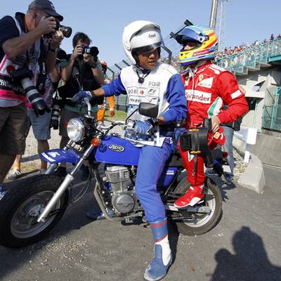 Kostet dieser Abflug Alonso den Titel?