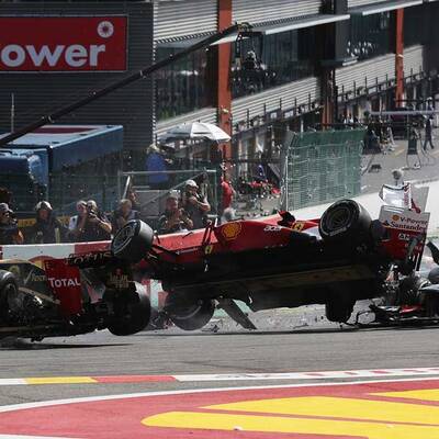 Schockunfall in der ersten Kurve