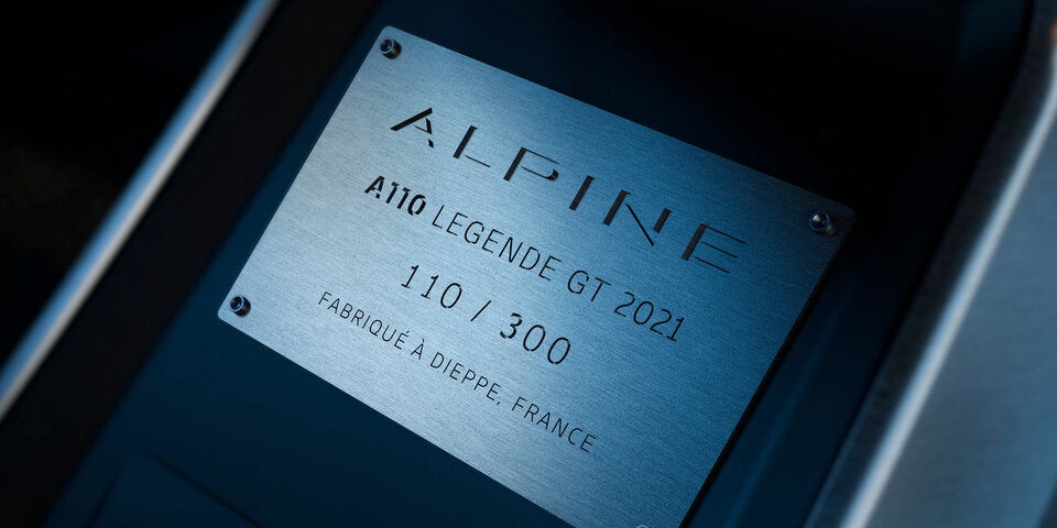 Neue Alpine A110 Légende GT geht an den Start