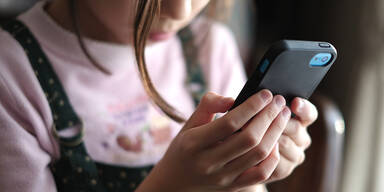 Apps erst ab 18: Google f&uuml;hrt Alterskontrolle f&uuml;r Android ein