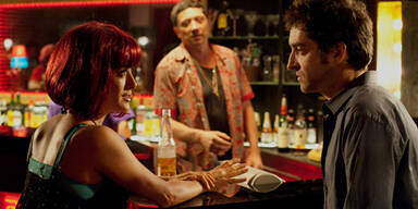 Salma Hayek strippt wieder 