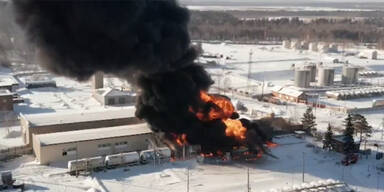 Russische Sprit-Waggons bei Brand vernichtet