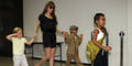 Angelina Jolie mit ihren Kindern