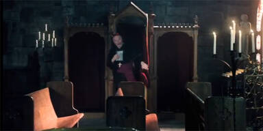 Beichte: Pfarrer flüchtet vor Charlie Sheen