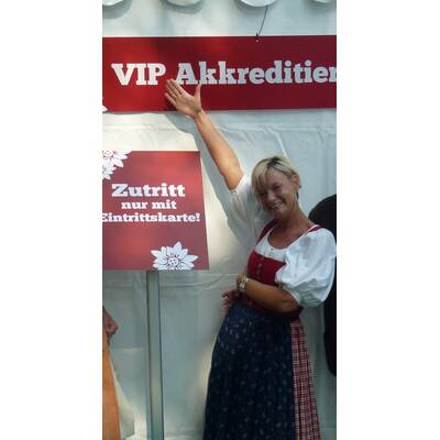 Voten Sie für das schönste Dirndl 