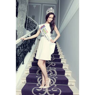 Miss Austria Annika Grill in sexy Dessous