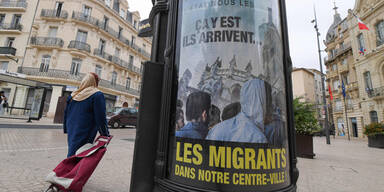 Anti-Fl&uuml;chtlings-Plakate