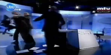 Wenn im TV-Studio   die Fetzen fliegen