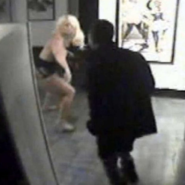 Im Sex-Museum beim Sex erwischt