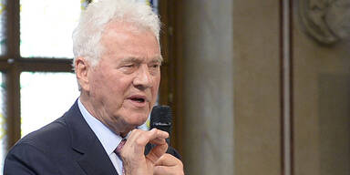 Frank STRONACH