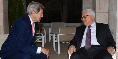 John KERRY & Mahmoud ABBAS