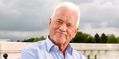 Frank STRONACH