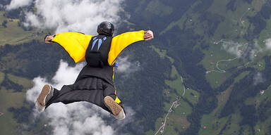 Skydiver Wingsuit