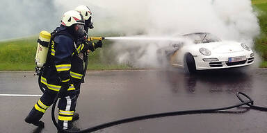 Elektro- Porsche brannte bei Testfahrt aus