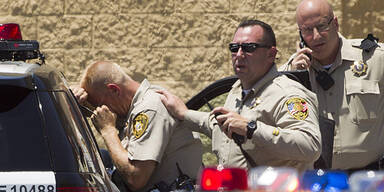 P&auml;rchen t&ouml;tete zwei Polizisten und einen Passanten ...