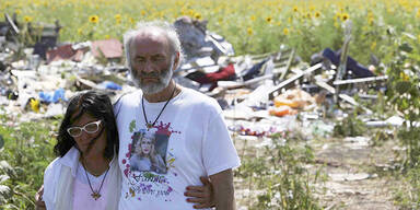 MH17: Opfer-Eltern besuchen Trümmerfeld