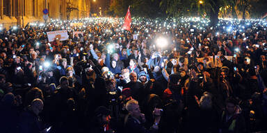 Demo gegen Internetsteuer Budapest