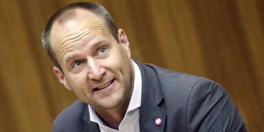 Matthias STROLZ  NEOS