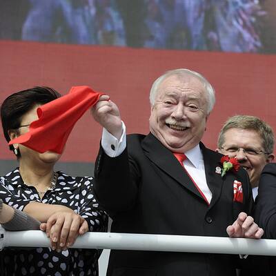 Zehntausende feiern SPÖ-Maiaufmarsch