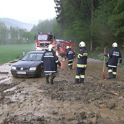 Überschwemmungen und Vermurungen am Freitag
