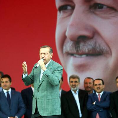 Erdogans Auftritt vor tausenden Anhängern