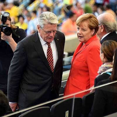 So jubeln Merkel & Gauck