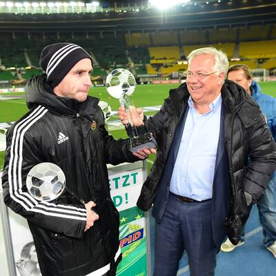 ÖSTERREICH ehrt Rapid-Stars