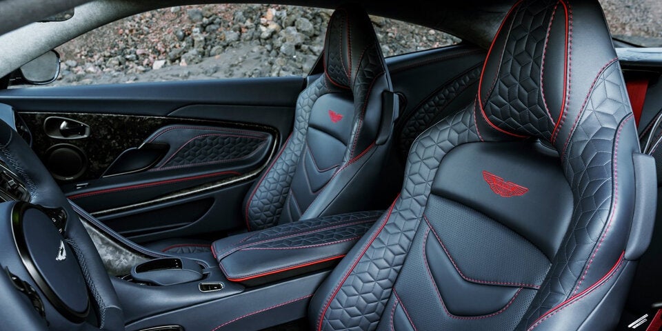 DBS Superleggera mischt ganz oben mit