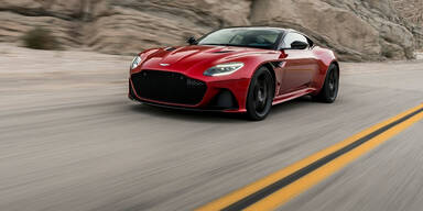 DBS Superleggera mischt ganz oben mit