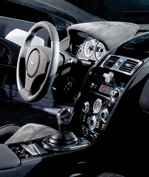 AstonMartin_Cockpit