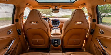 Aston Martin DBX jagt Porsche Cayenne & Co.