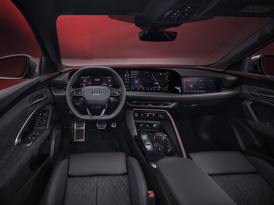 Instrumenten-Cluster mit 11,9- und 14,5