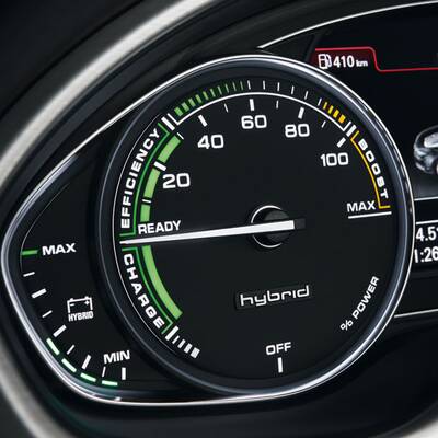 Hybrid-Version des Audi A8