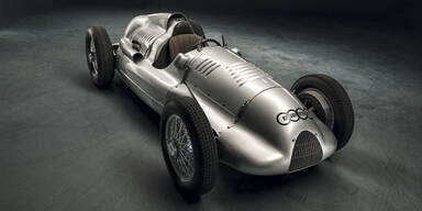 Auto Union Silberpfeil Typ D kommt heim