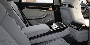 Audi greift mit dem neuen S8 an