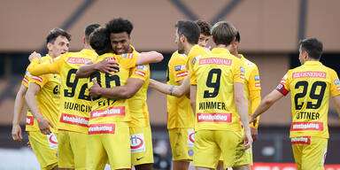 Austria wahrt Chance auf Europa