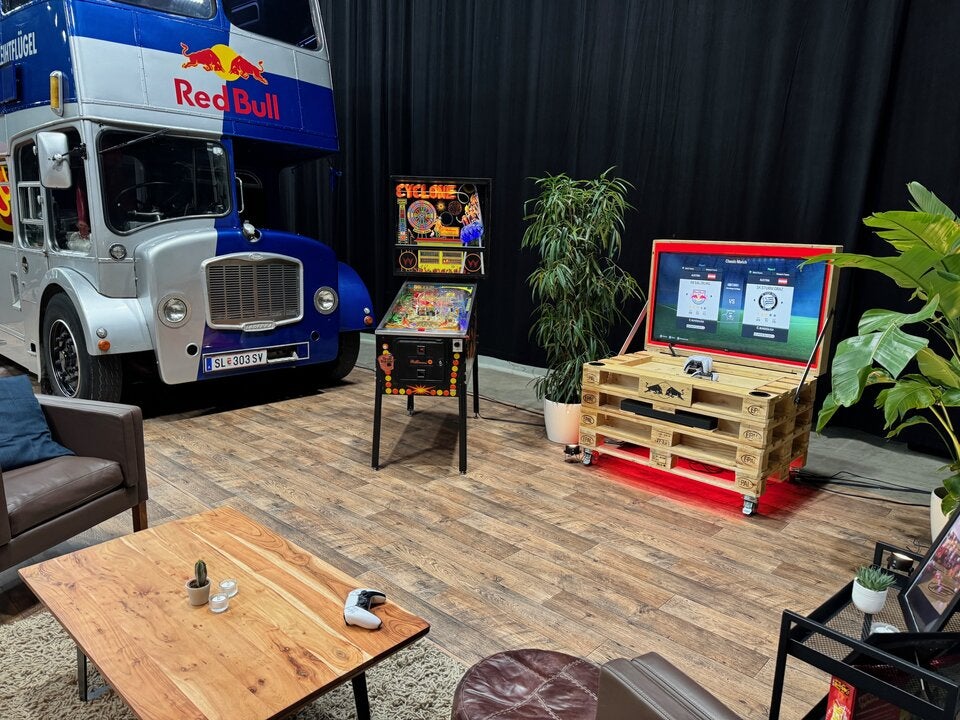 AUT of ORDA: Boot-Camp im Luxus-Container