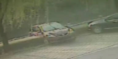 Chinesin versenkt Auto beim Einparken in Fluss