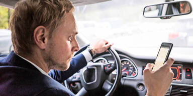 Auto Smartphone Handy