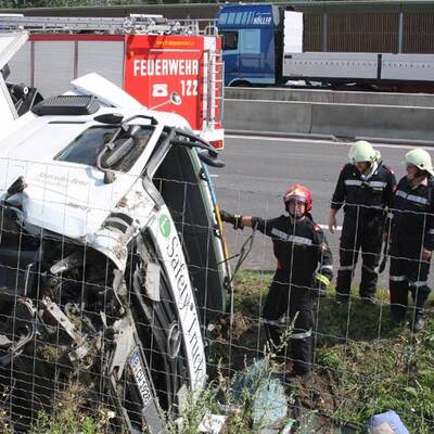 Tödlicher Busunfall