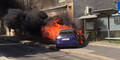 Auto wird in Wien-Döbling ein Raub der Flammen