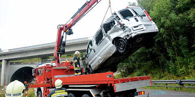 Rätsel um  Todes-Drama auf der A 2