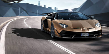 Aventador SVJ Roadster schafft über 350 km/h