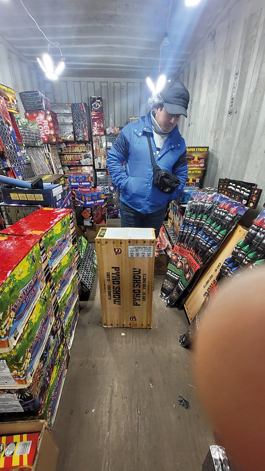 Illegale Böller: Verkauf aus dem Container