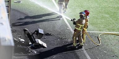 Vor England-Match: Stadion f&auml;ngt Feuer
