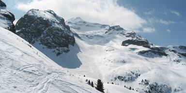 Schneebiger Nock Tourengeherin (57) tot