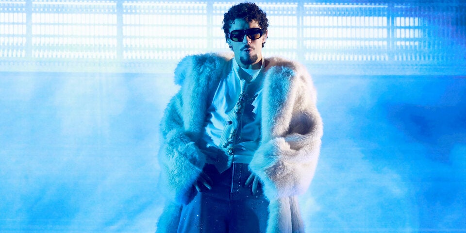 Nach Grammy-Triumph und vor Super Bowl: Bad Bunny stürmt die Charts