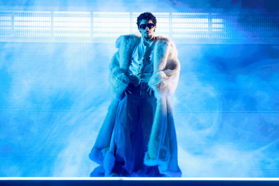 Nach Grammy-Triumph und vor Super Bowl: Bad Bunny stürmt die Charts