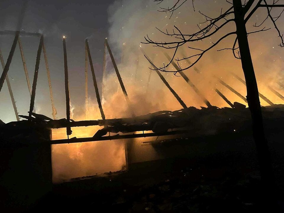 Silvester: Haus und Wirtschaftsgebäude abgefackelt