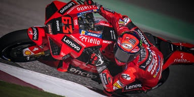 Italiener Bagnaia holt Pole - Rossi &uuml;berrascht mit Platz vier